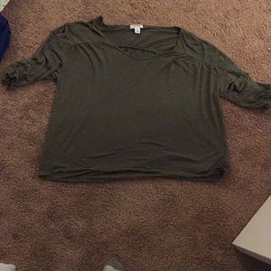 Old navy shirt